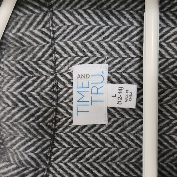 To big - Picture 2 of 4